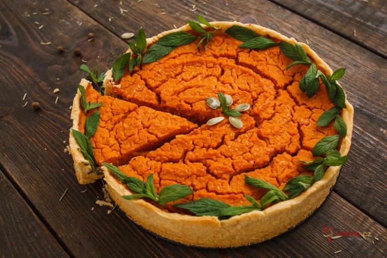 Pumpkinový koláč na americký způsob s čerstvou máty