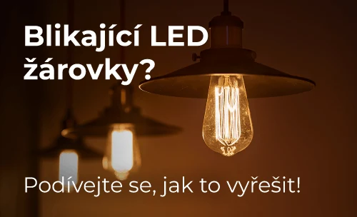 Problikující žlutá LED žárovka s českým nápisem o řešení.